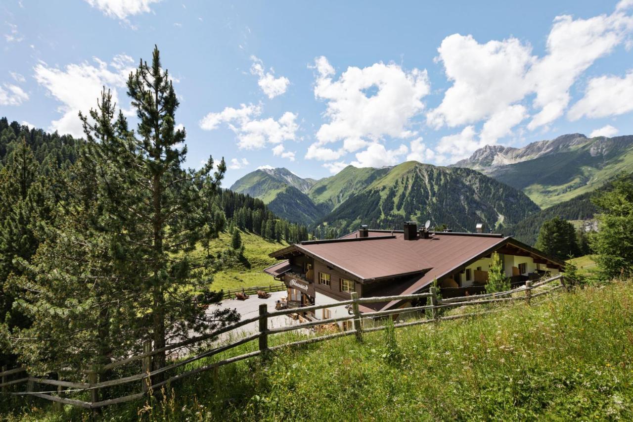 Готель Berggasthaus Hoellensteinhuette Тукс Екстер'єр фото